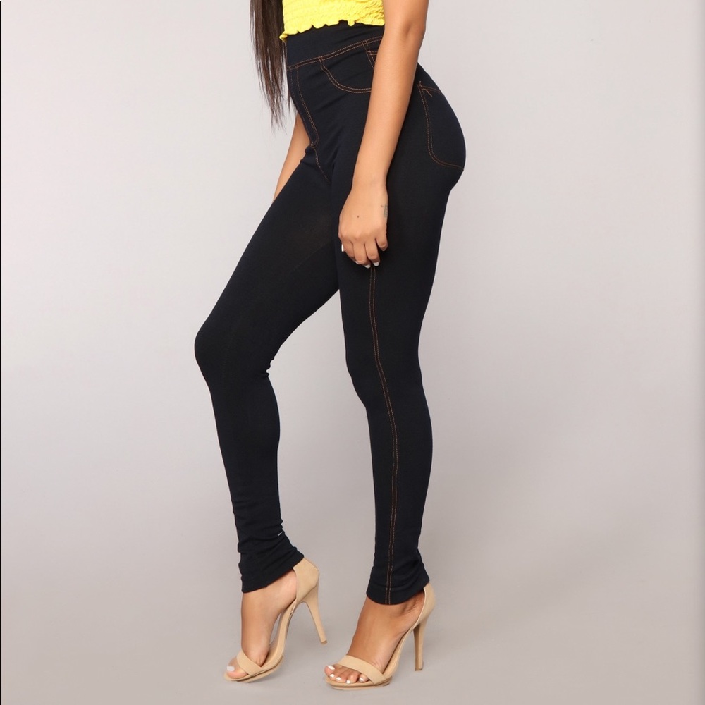 Fashion Nova legging❣️